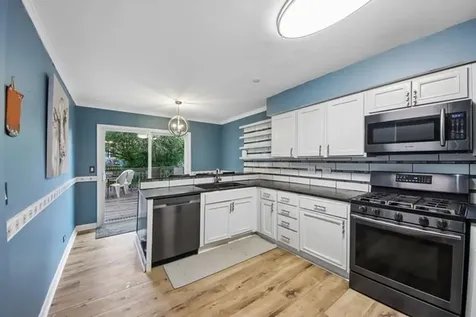 647 East Princeton Court Round Lake Beach IL 60073