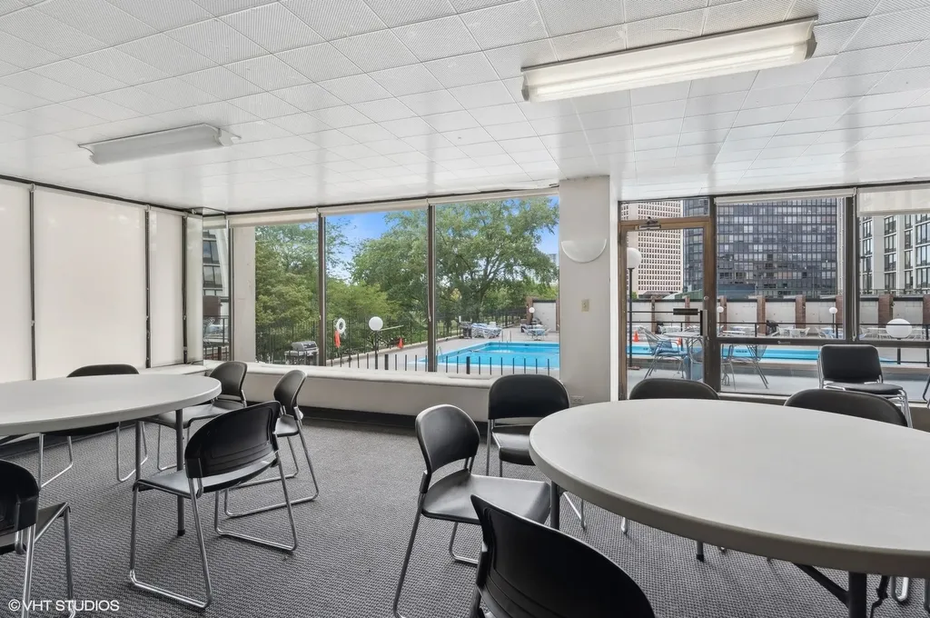5455 North Sheridan Road Chicago IL 60640