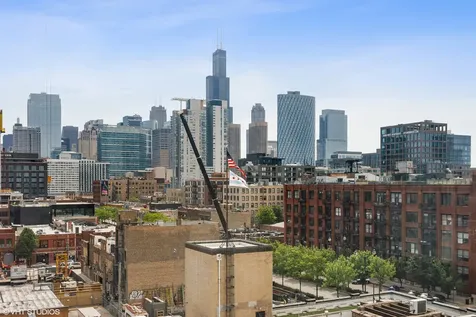 171 North Aberdeen Street Chicago IL 60607