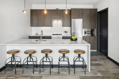 171 North Aberdeen Street Chicago IL 60607