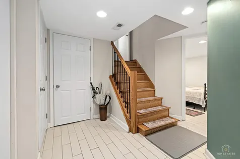 1336 Heidorn Avenue Westchester IL 60154
