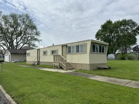 2405 East Court Street Kankakee IL 60901