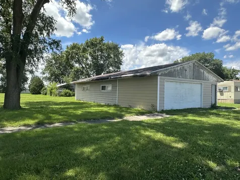 2405 East Court Street Kankakee IL 60901