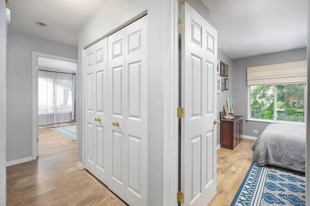417 Travelaire Avenue Naperville IL 60565