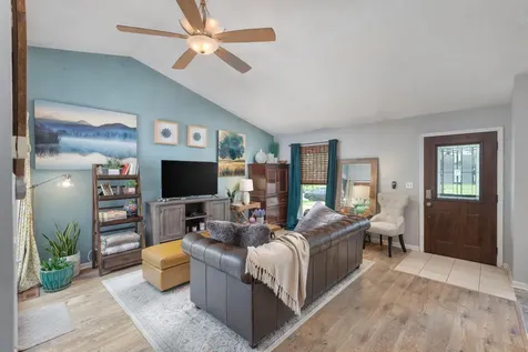417 Travelaire Avenue Naperville IL 60565