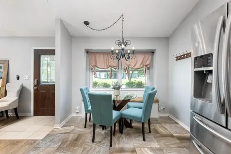 417 Travelaire Avenue Naperville IL 60565