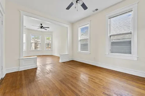 1429 West Barry Avenue Chicago IL 60657