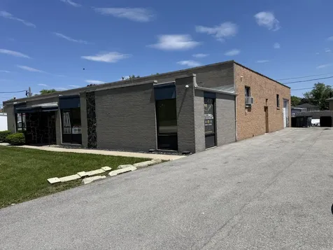 7825 Roberts Road Bridgeview IL 60455
