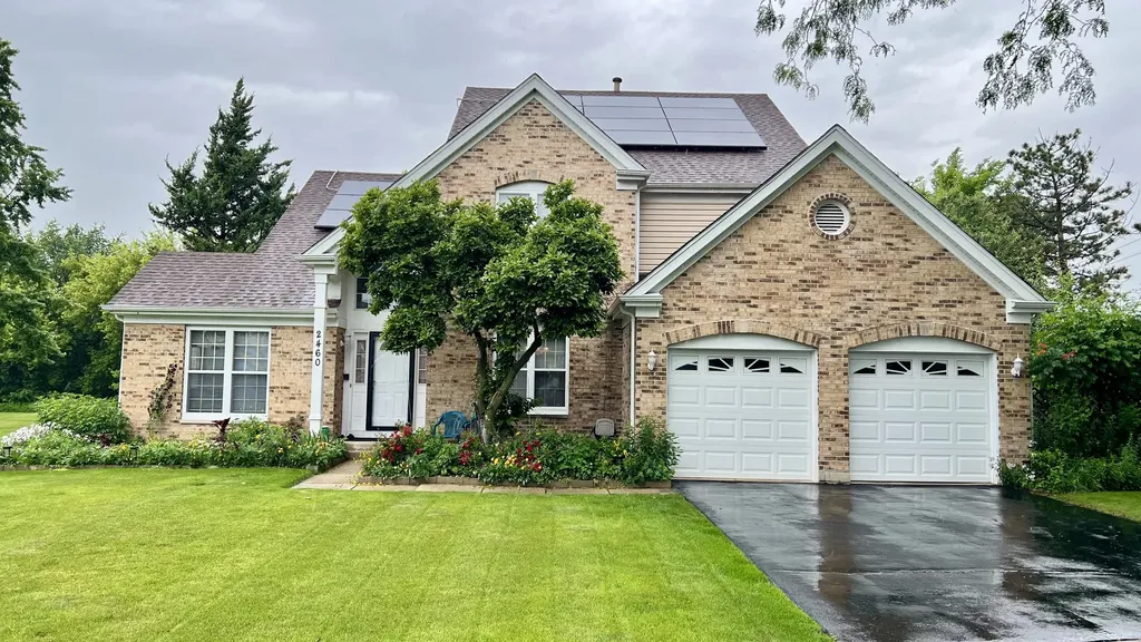 2460 Otter Creek Lane Elgin IL 60123