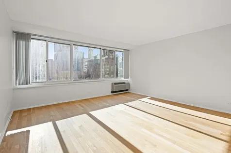 211 East Ohio Street Chicago IL 60611