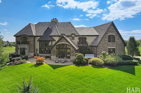 18 Enclave Court South Barrington IL 60010