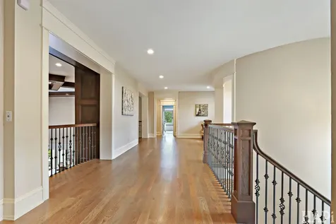 18 Enclave Court South Barrington IL 60010
