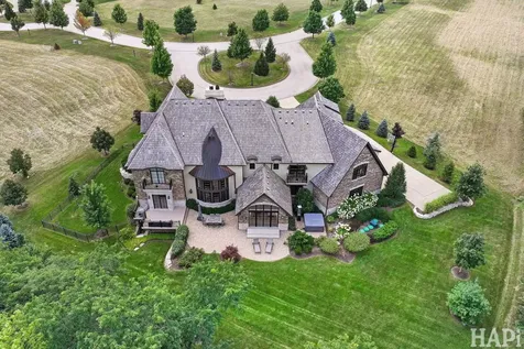 18 Enclave Court South Barrington IL 60010