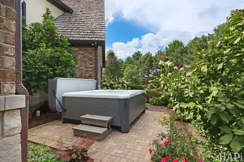 18 Enclave Court South Barrington IL 60010