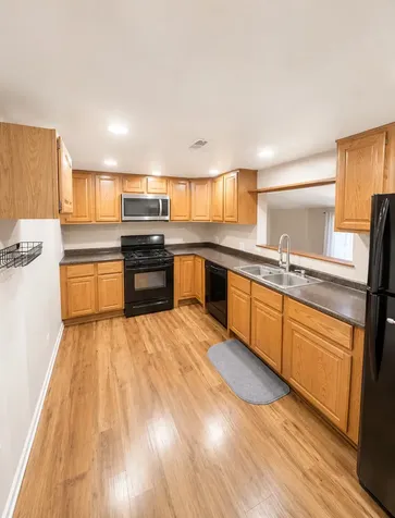 8728 South Rockwell Avenue Evergreen Park IL 60805