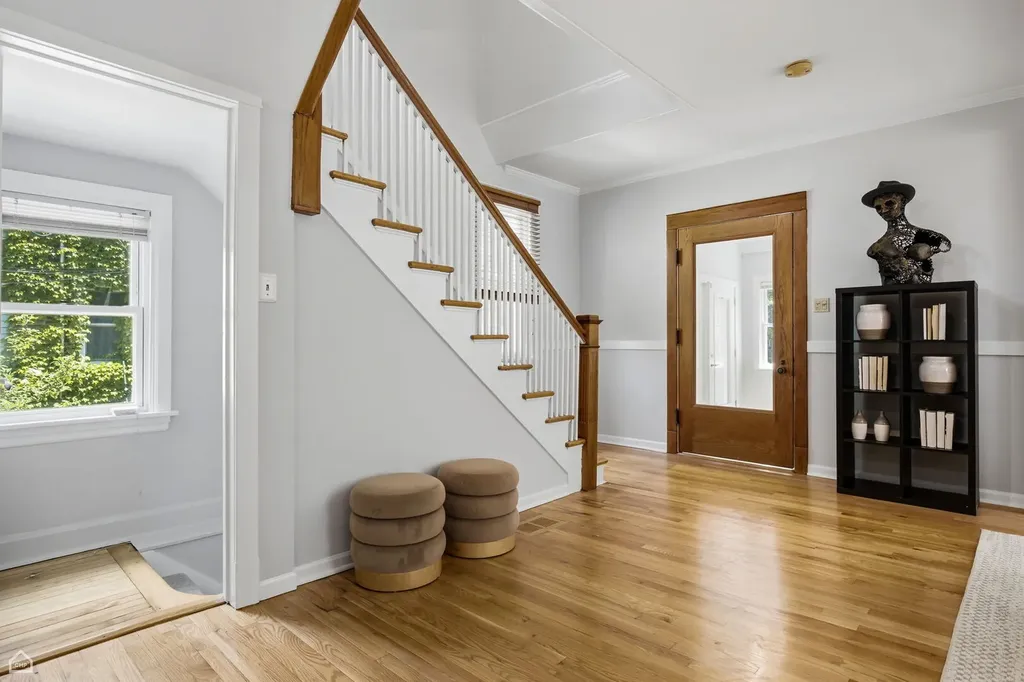 1244 West Ardmore Avenue Chicago IL 60660