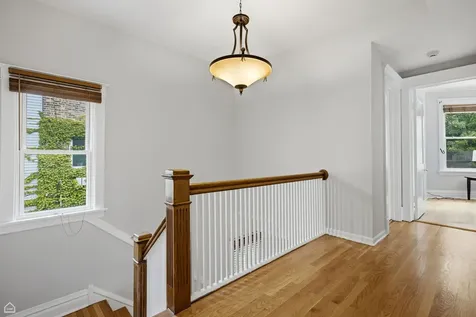 1244 West Ardmore Avenue Chicago IL 60660