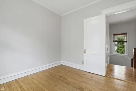 1244 West Ardmore Avenue Chicago IL 60660