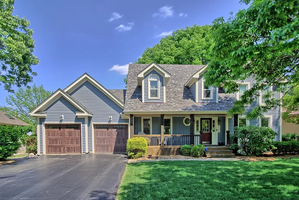 0S461 Madison Street Winfield IL 60190