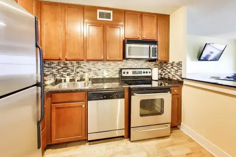 350 West Belden Avenue Chicago IL 60614