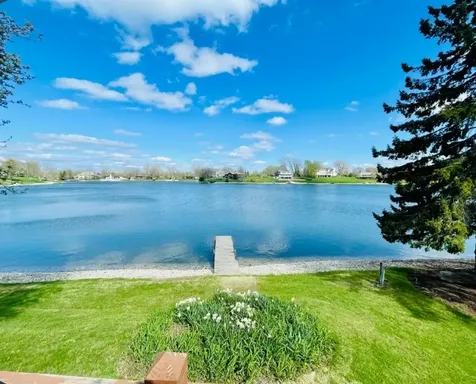 2720 North Bayview Lane Mchenry IL 60051