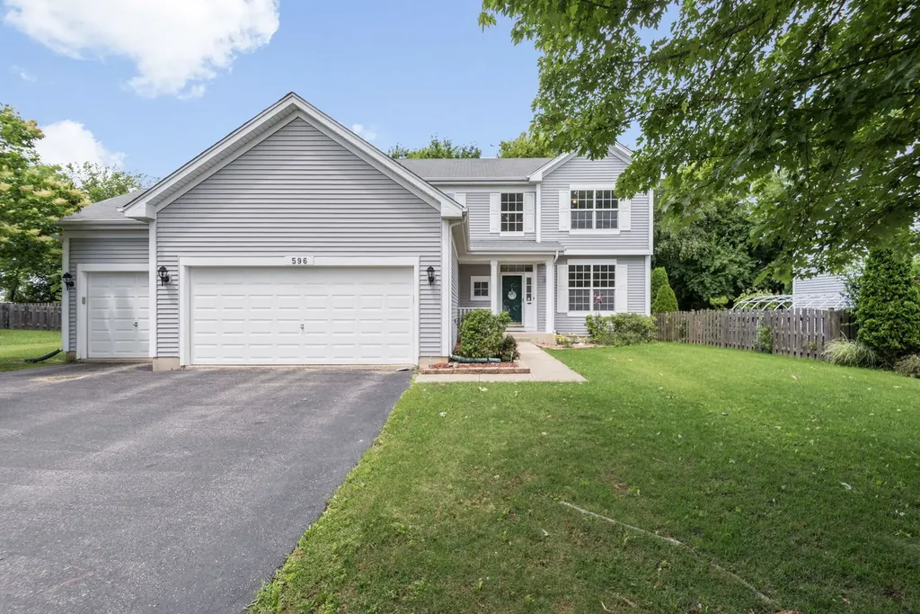 596 West Dalton Drive Round Lake IL 60073