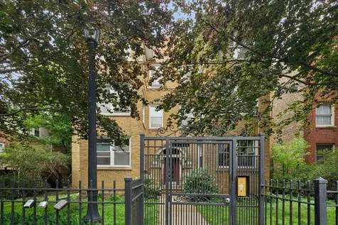 4417 North Malden Street Chicago IL 60640