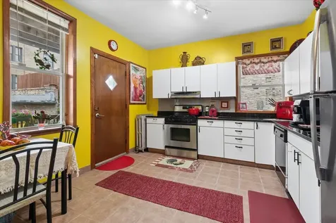4417 North Malden Street Chicago IL 60640