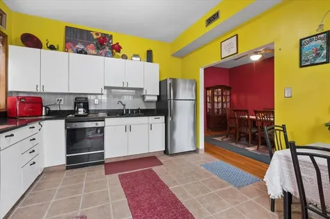 4417 North Malden Street Chicago IL 60640