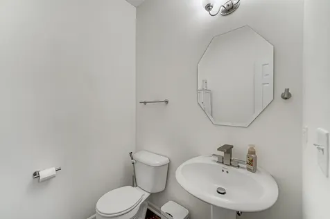 3S528 Cambridge Court Warrenville IL 60555