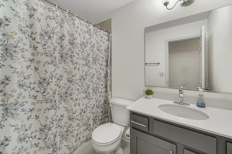 3S528 Cambridge Court Warrenville IL 60555