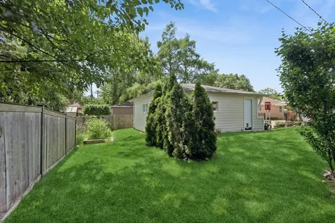 1901 Newton Avenue Park Ridge IL 60068