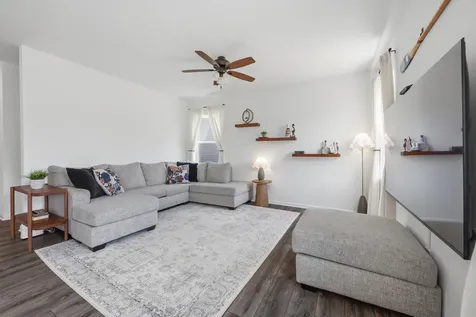 1313 Marston Street South Elgin IL 60177