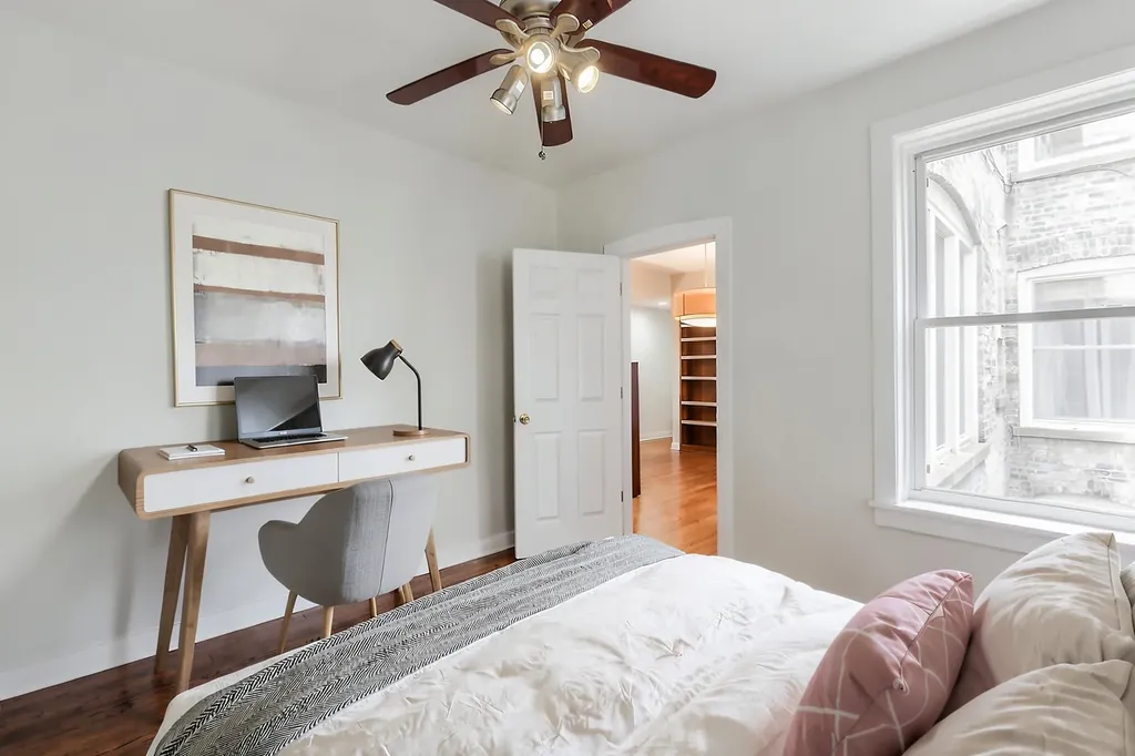 1408 West Argyle Street Chicago IL 60640