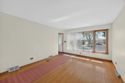 3942 North Oconto Avenue Chicago IL 60634