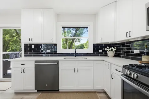 3N034 Ridgeview Street West Chicago IL 60185