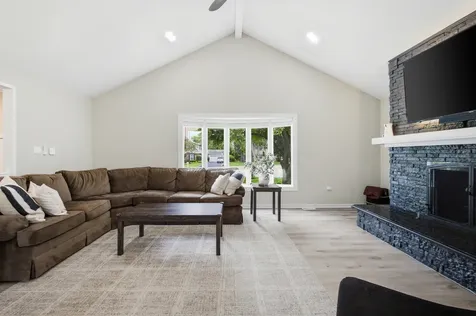 3N034 Ridgeview Street West Chicago IL 60185