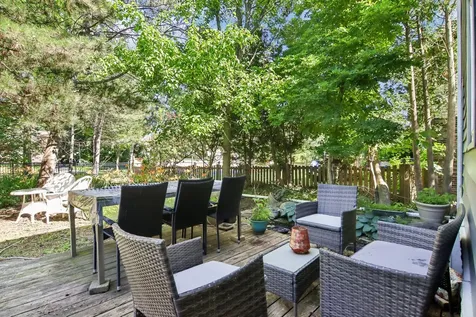1025 Longford Drive Westmont IL 60559