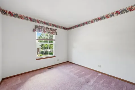 864 North Shady Oaks Drive Elgin IL 60120