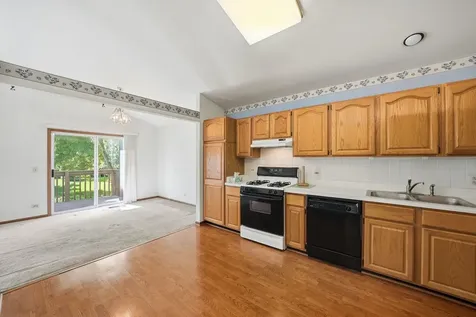 864 North Shady Oaks Drive Elgin IL 60120