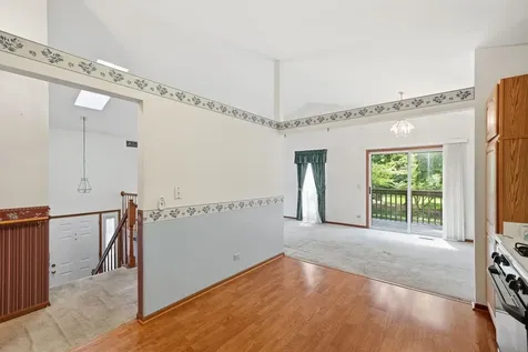 864 North Shady Oaks Drive Elgin IL 60120