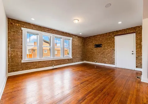 1633 West 76th Street Chicago IL 60620