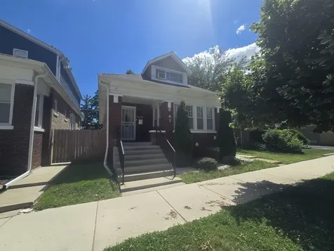 8041 South Dorchester Avenue Chicago IL 60619