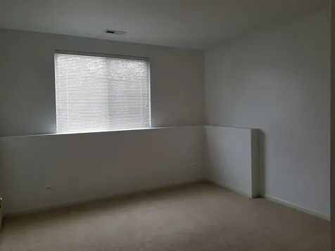 2444 Emily Lane Elgin IL 60124