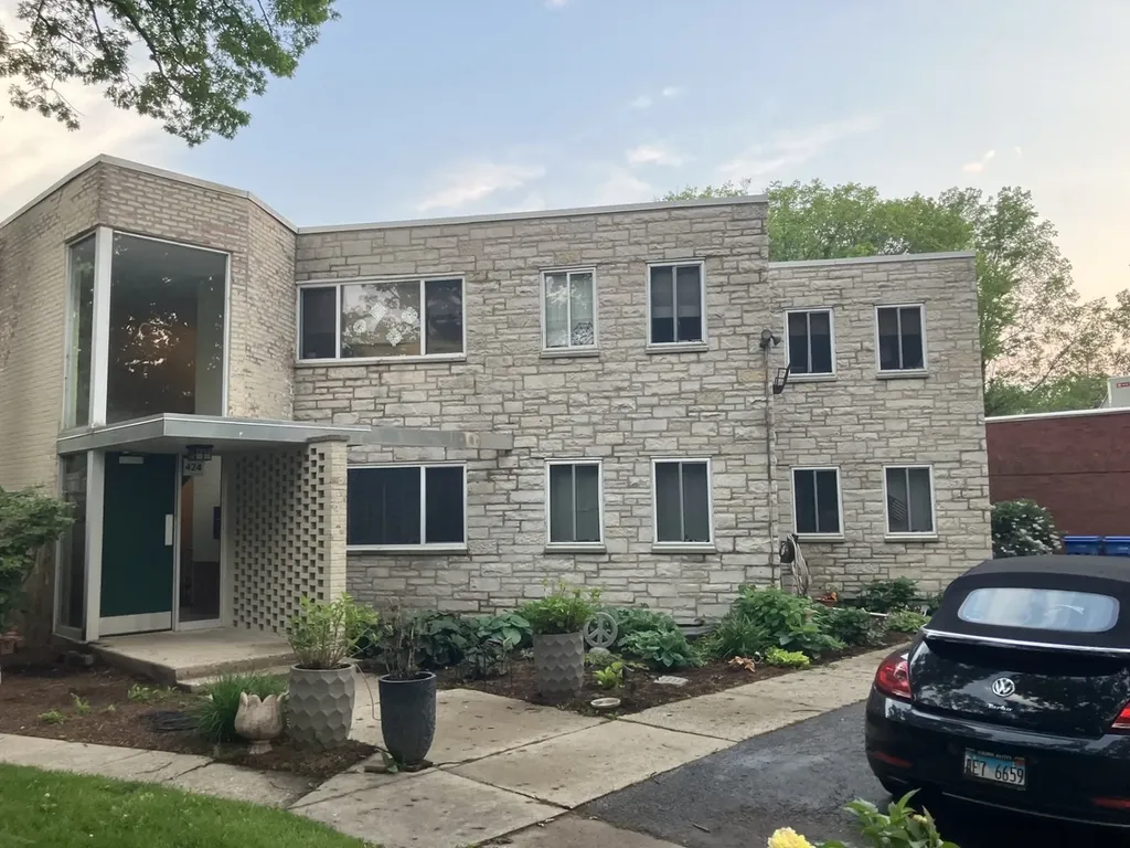 424 Braeside Road Highland Park IL 60035