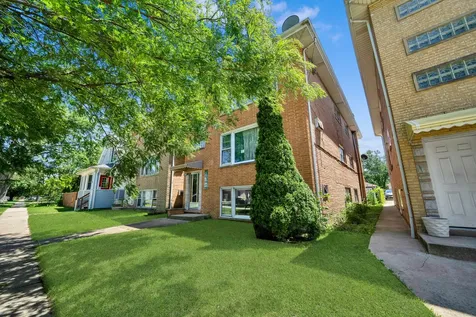 1917 High Street Blue Island IL 60406