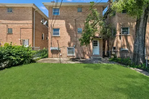 1917 High Street Blue Island IL 60406