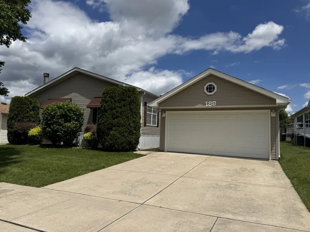 188 Aster Lane Matteson IL 60443