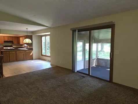 4463 Adele Street Roscoe IL 61073