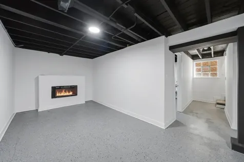 8219 South Throop Street Chicago IL 60620